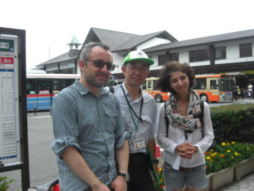 American Couple Enjoy Half-Day Visit to Kamakura the Ancient Samurai Capital